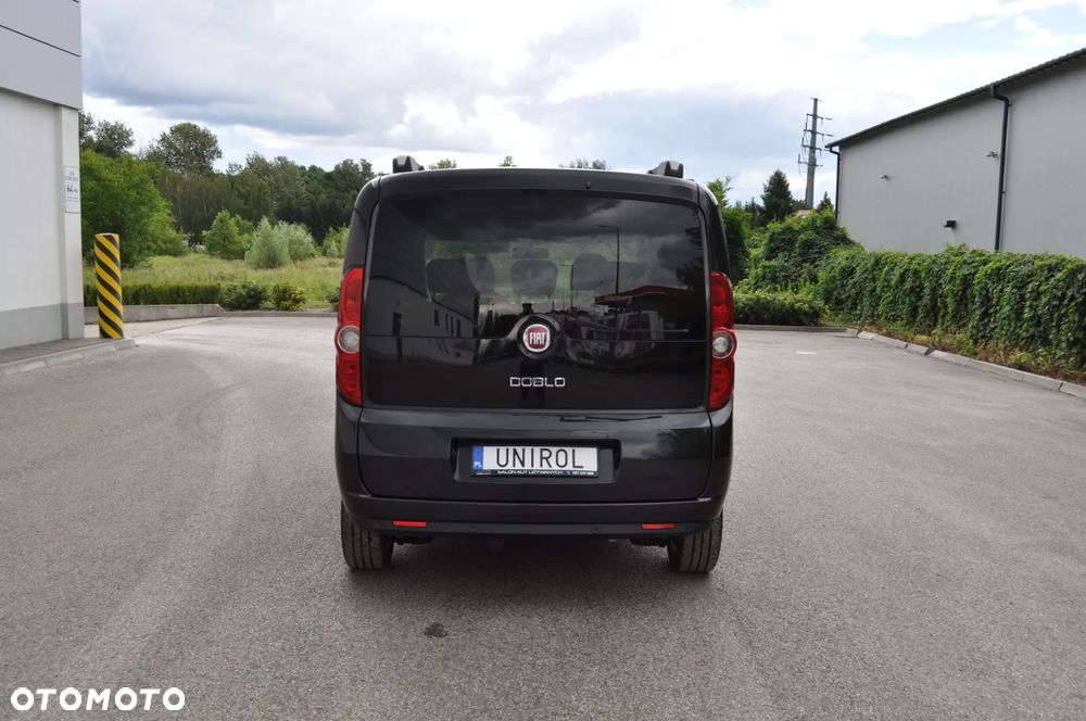 Fiat Doblo 1.4 T-Jet 16V Emotion - 8