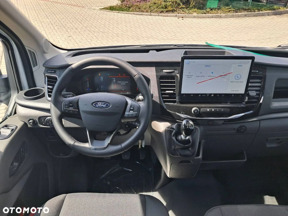 Ford Transit - 18