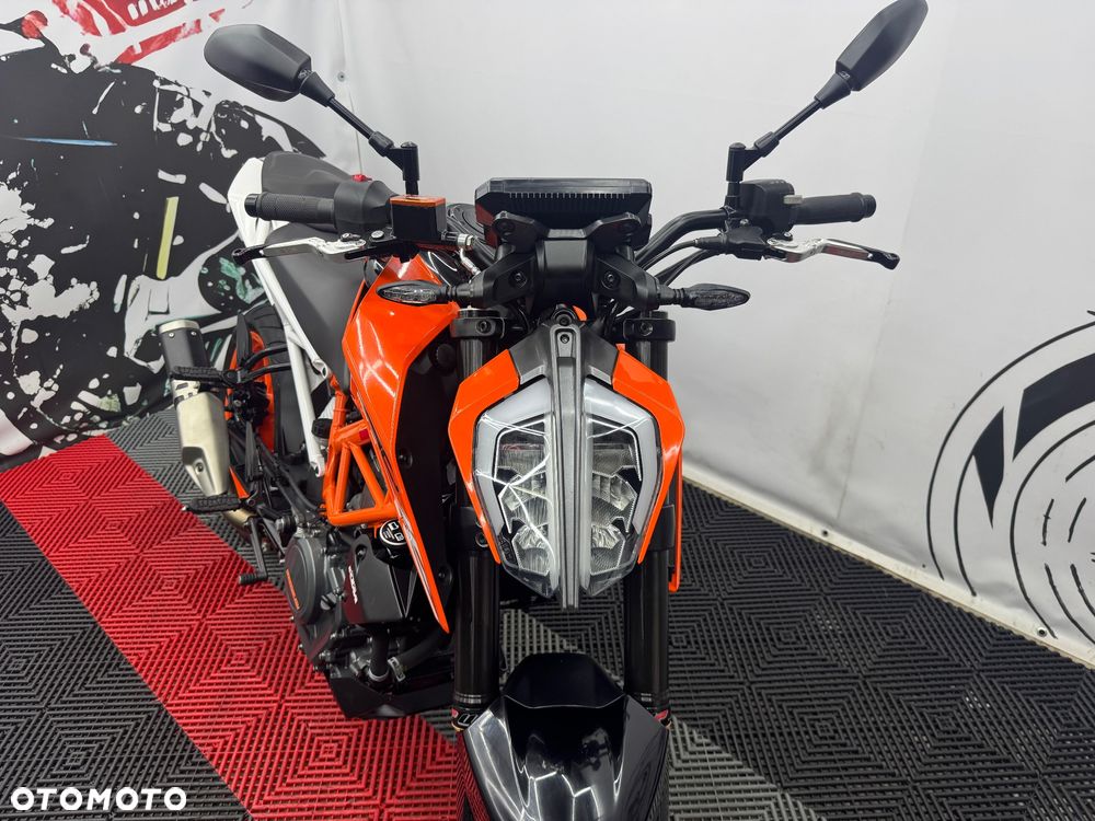 KTM Duke - 33