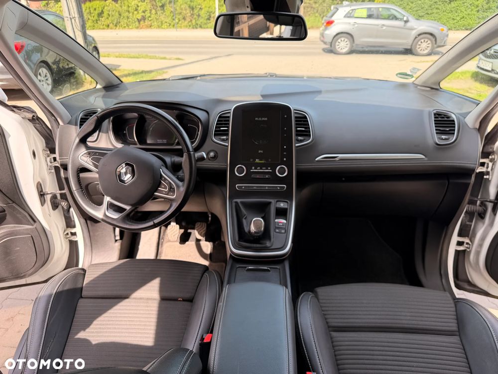 Renault Grand Scenic TCe 140 GPF BUSINESS EDITION - 33
