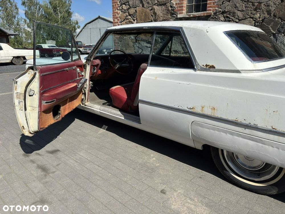 Cadillac Deville - 27
