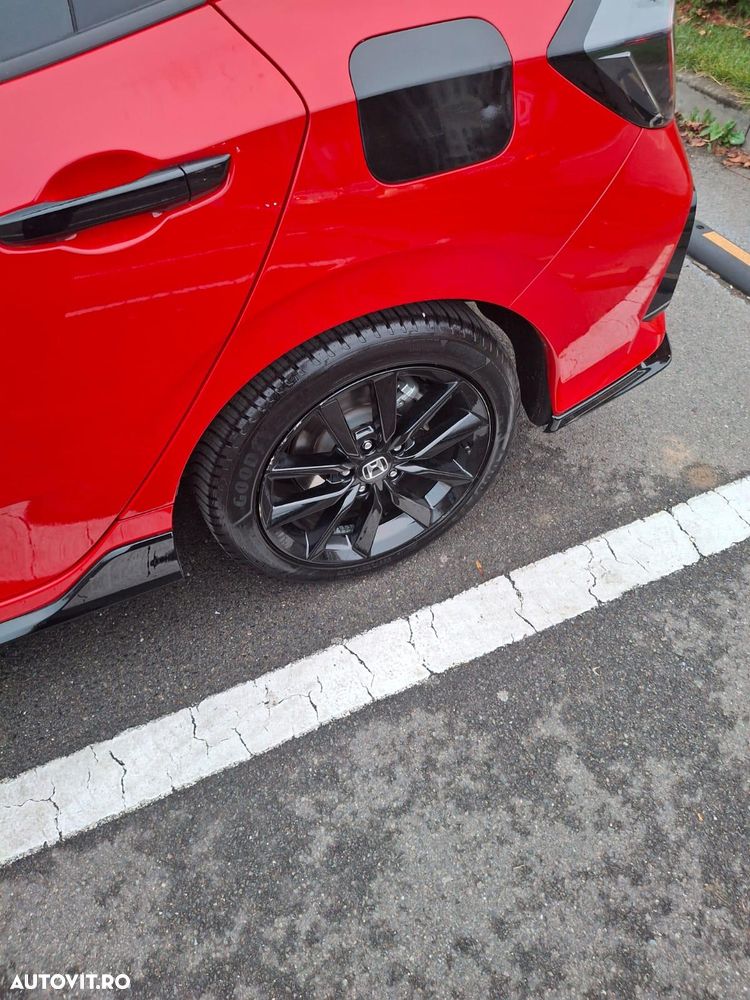 Honda Civic 1.5 VTEC Turbo CVT Sport Plus - 10