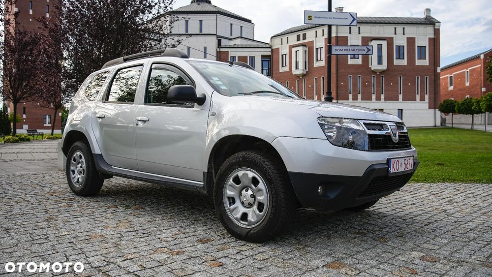 Dacia Duster dCi 110 FAP 4x4 Laureate - 8