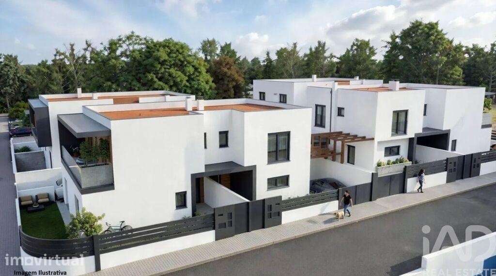 Casa / Villa T3 em Fernão Ferro de 125,00 m2 - Grande imagem: 2/25