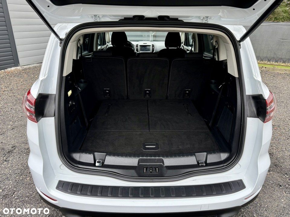 Ford S-Max 2.0 TDCi Titanium - 36