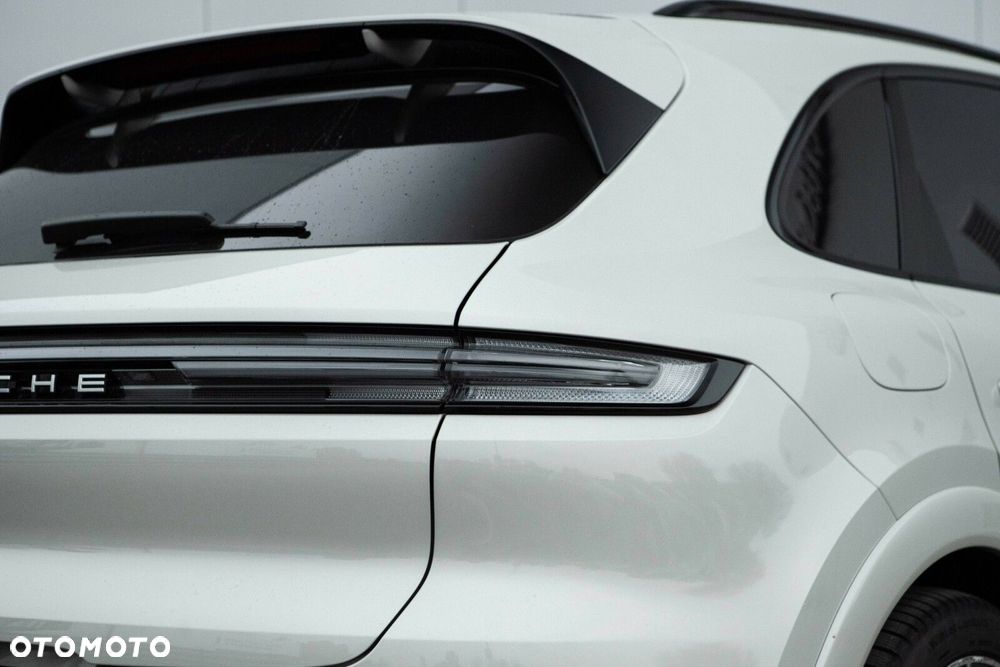 Porsche Cayenne - 10