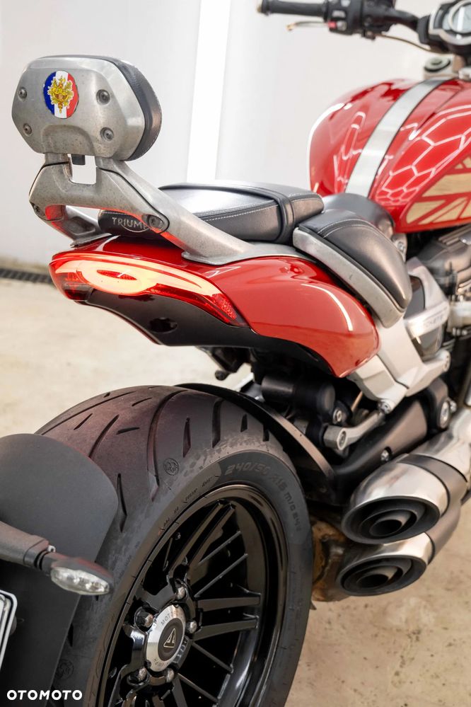 Triumph Rocket - 19