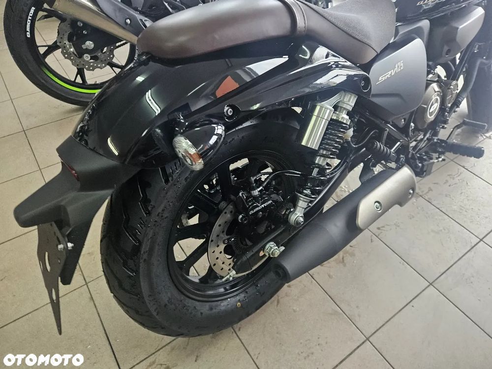 QJMOTOR SRV 125 - 10