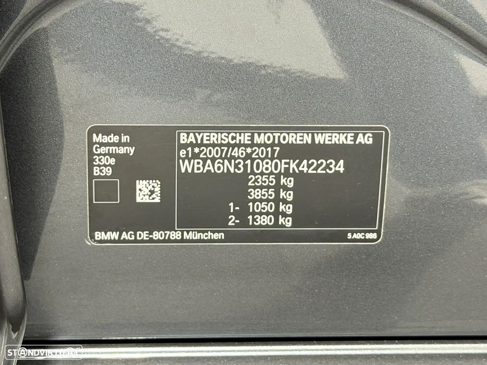 BMW 330 e Corporate Edition Auto - 53
