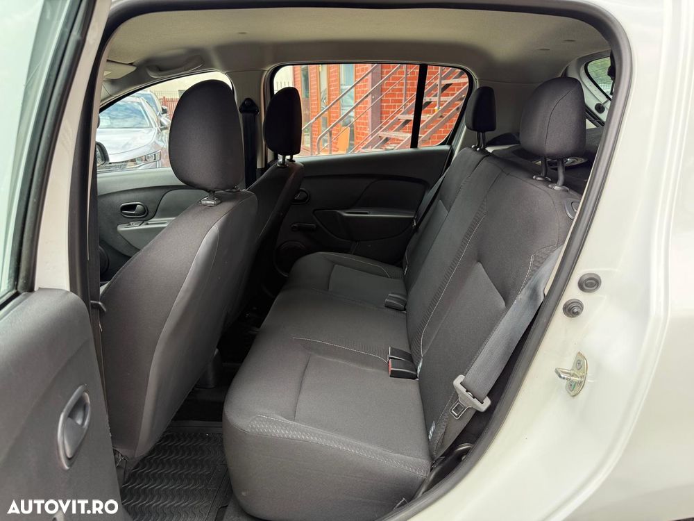 Dacia Sandero - 16