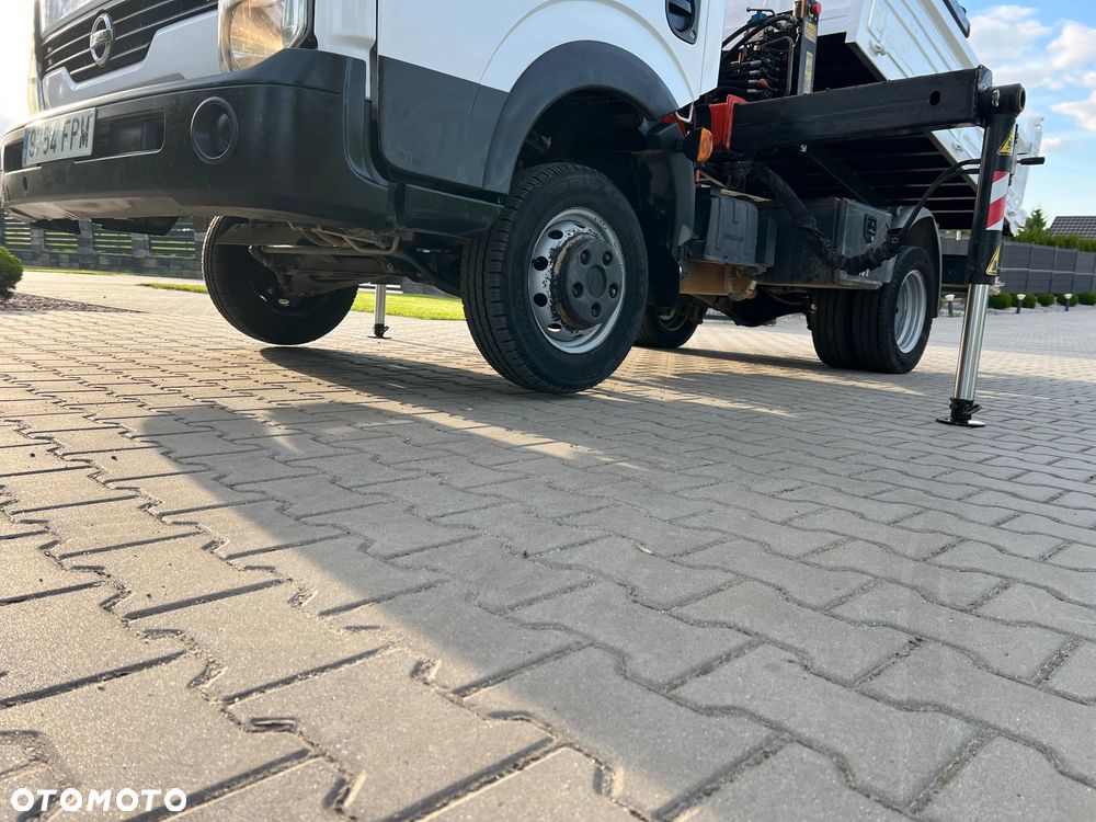 Nissan CABSTAR - 7