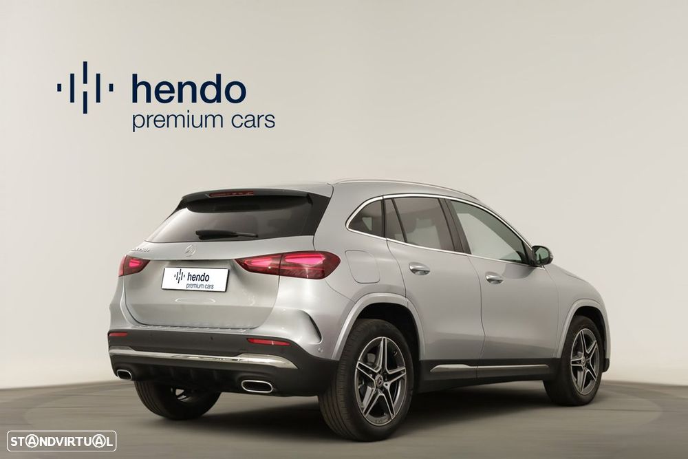 Mercedes-Benz GLA 250 e - 3