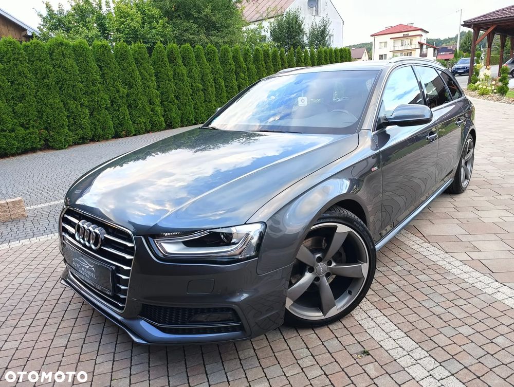 Audi A4 Avant 2.0 TDI DPF clean diesel quattro S line Sportpaket - 2