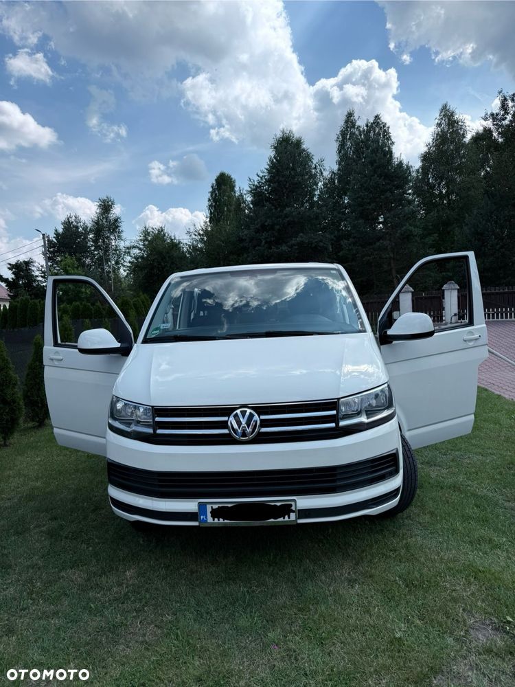 Volkswagen Caravelle - 4
