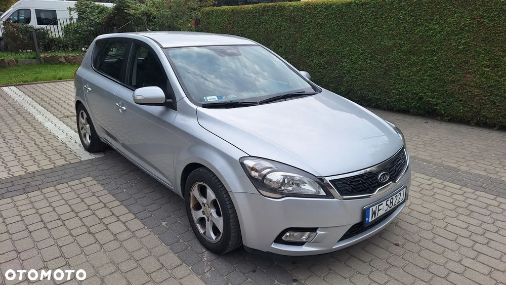 Kia Ceed 1.6 Crdi Comfort + - 8
