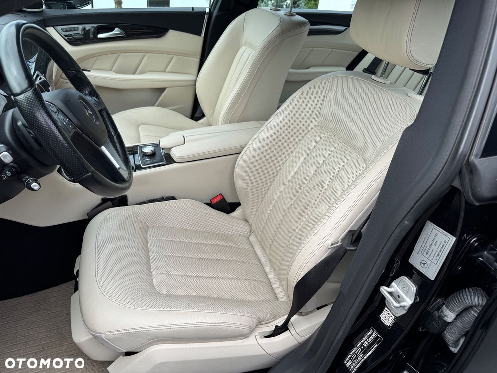 Mercedes-Benz CLS 500 4-Matic 9G-TRONIC - 6