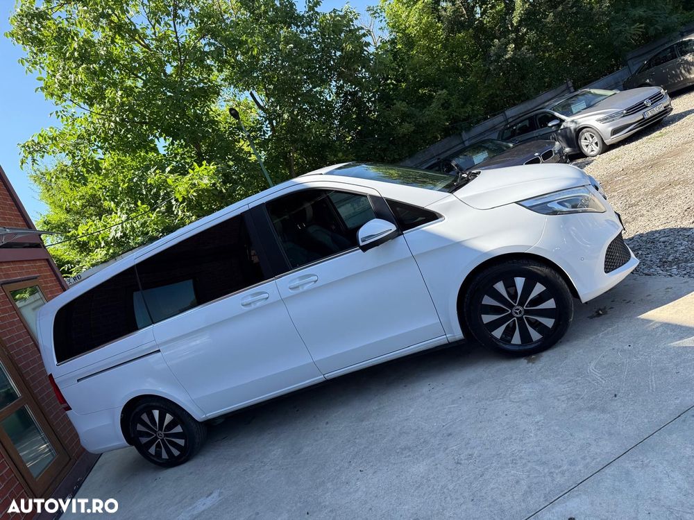 Mercedes-Benz V 300 d lang 9G-TRONIC Avantgarde - 30