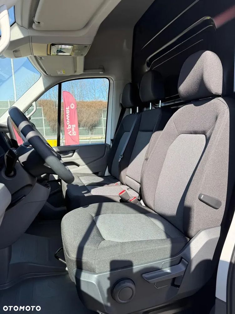 Volkswagen Crafter - 11