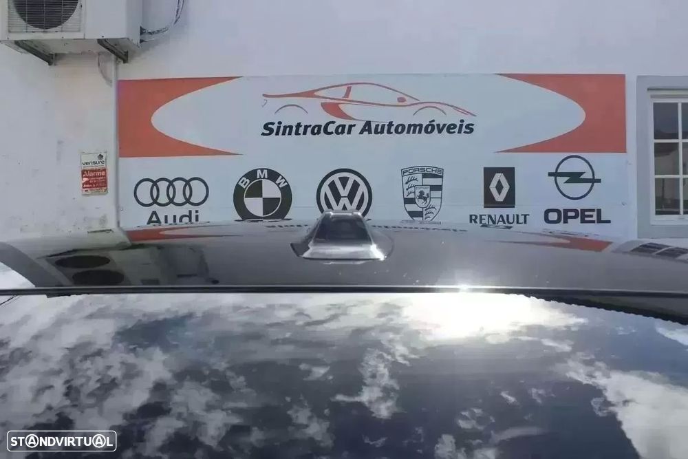 BMW 520 d xDrive Pack Desportivo M - 12