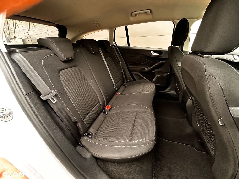 Ford Focus 1.5 EcoBlue Start-Stopp-System ACTIVE STYLE - 8