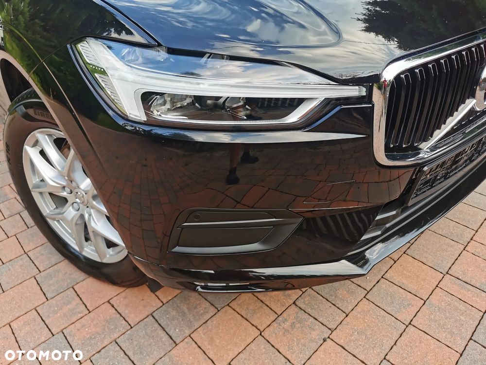 Volvo XC 60 B4 D AWD Geartronic Momentum Pro - 7