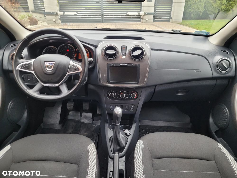 Dacia Sandero Stepway 0.9 TCe Laureate S&S - 17