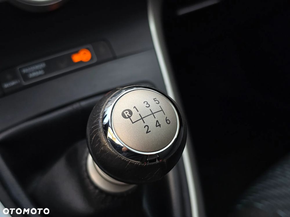 Toyota Verso - 26