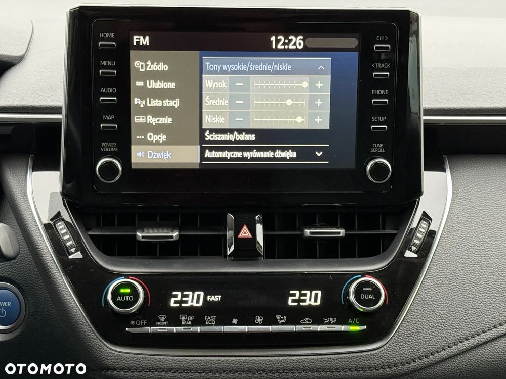 Toyota Corolla 1.8 Hybrid Comfort - 13