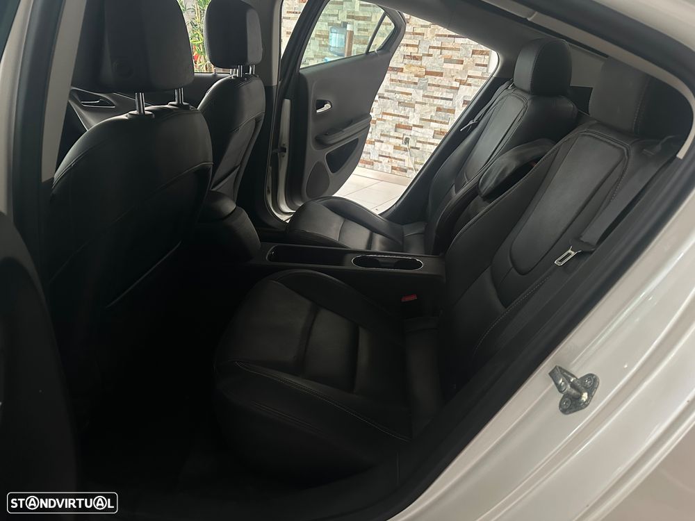 Opel Ampera 1.4 Ecotec Cosmo - 14