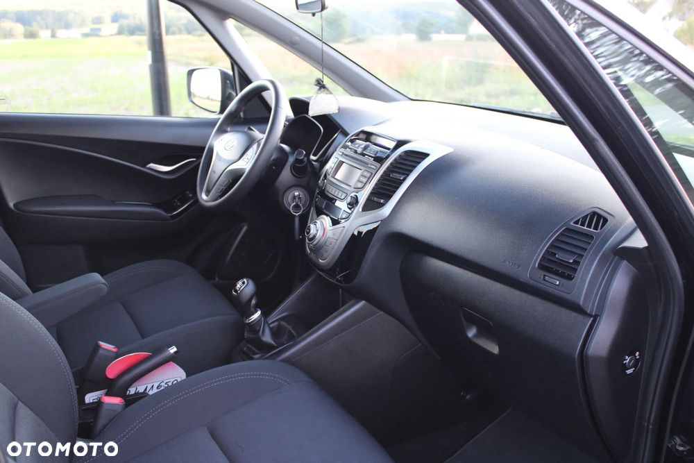 Hyundai ix20 1.4 CRDi Premium - 24