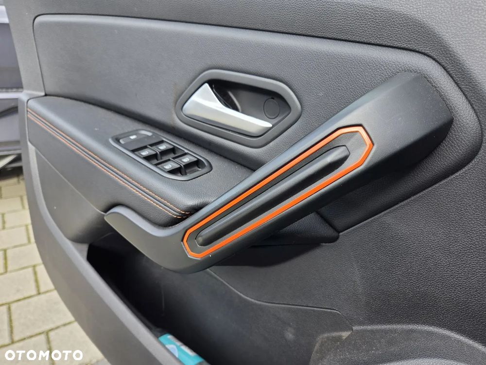 Dacia Duster TCe 130 2WD Sondermodell Extreme - 12