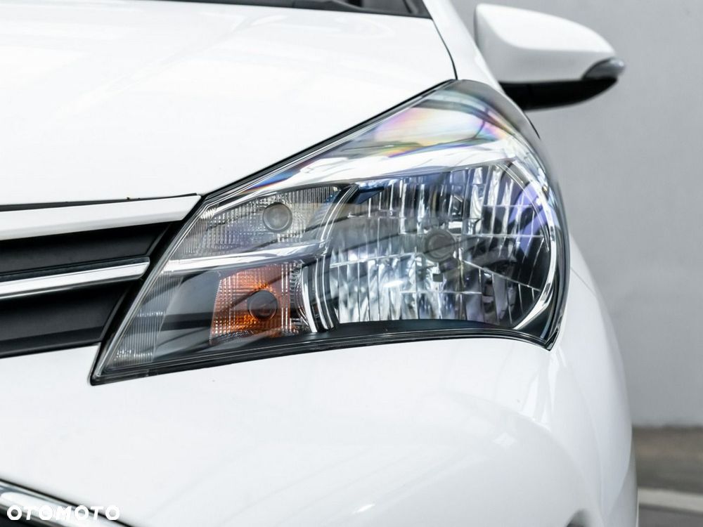 Toyota Yaris 1.0 Active EU6 - 9