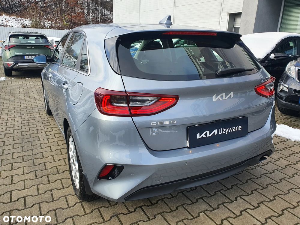 Kia Ceed 1.5 T-GDI M - 21