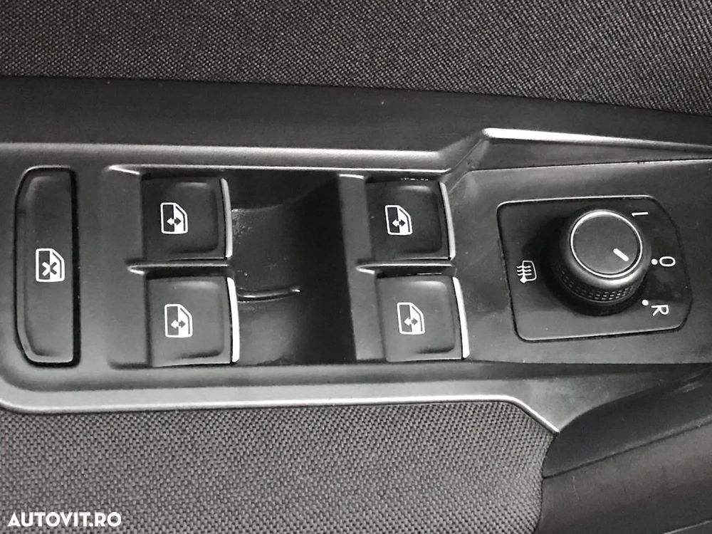Volkswagen Tiguan 2.0 TDI DSG Life - 24