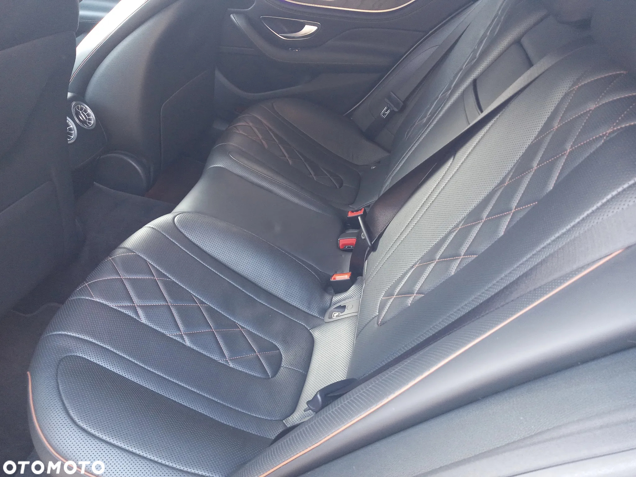 Mercedes-Benz CLS 350 d 4-Matic 9G-TRONIC - 27