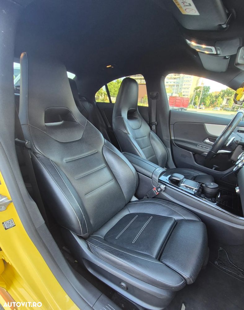 Mercedes-Benz CLA 220 Shooting Brake 7G-DCT - 16