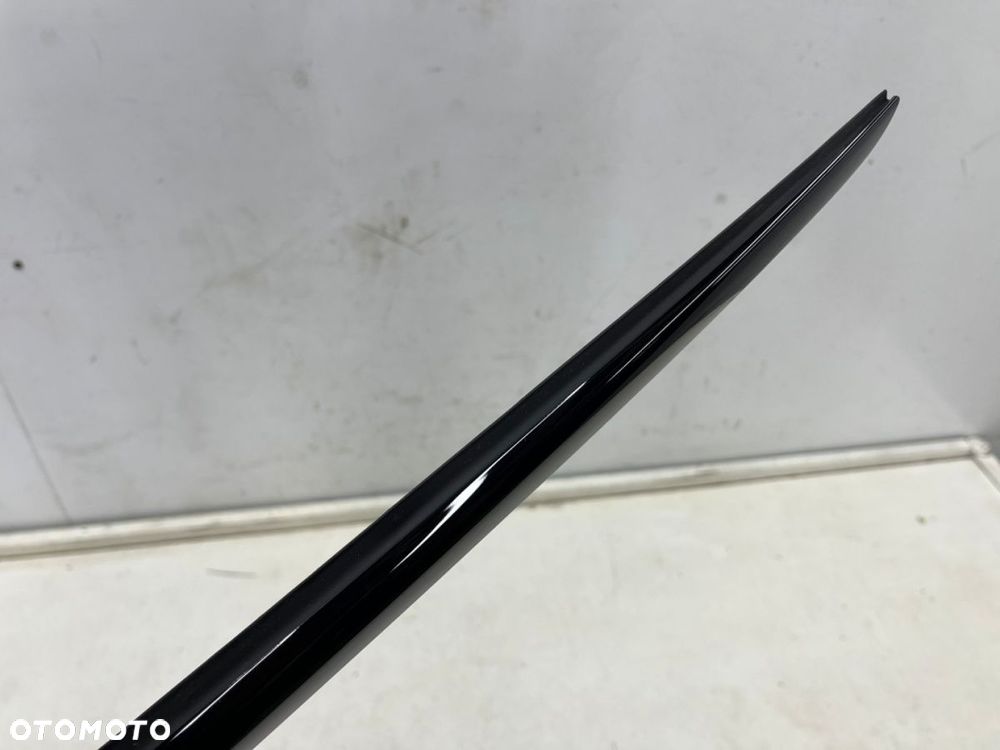 Listwa Audi A8 D5 17r.- NOWA lewa nakładka zgarniająca szyby przedniej czołowej zaślepka 4n0854327 - 4