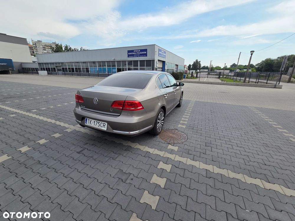 Volkswagen Passat 1.8 TSI Comfortline DSG - 20