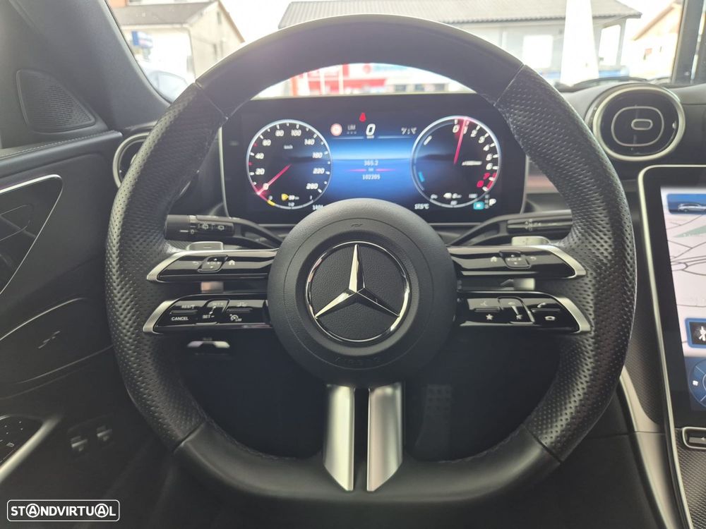 Mercedes-Benz C 300 e AMG Line - 16