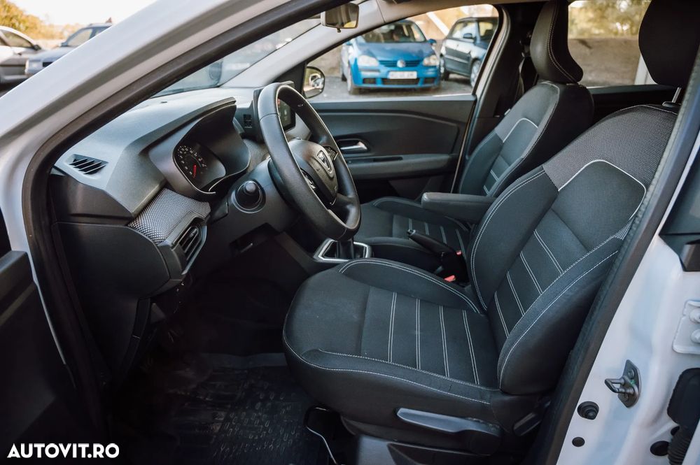 Dacia Logan 2021 photo 2