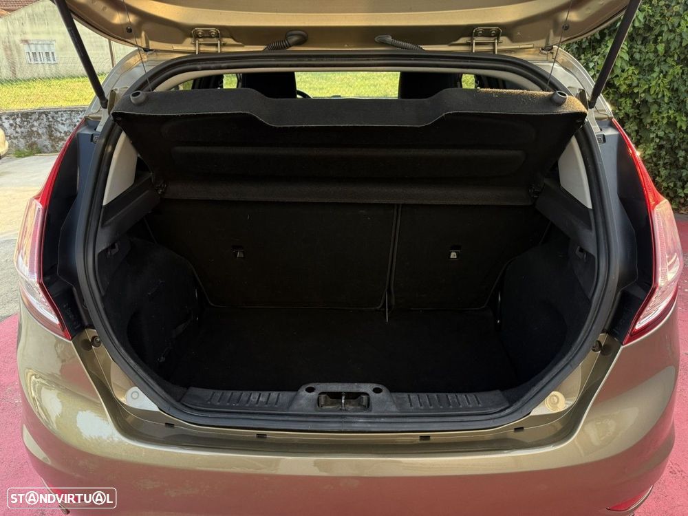 Ford Fiesta 1.0 S&S Titanium - 12