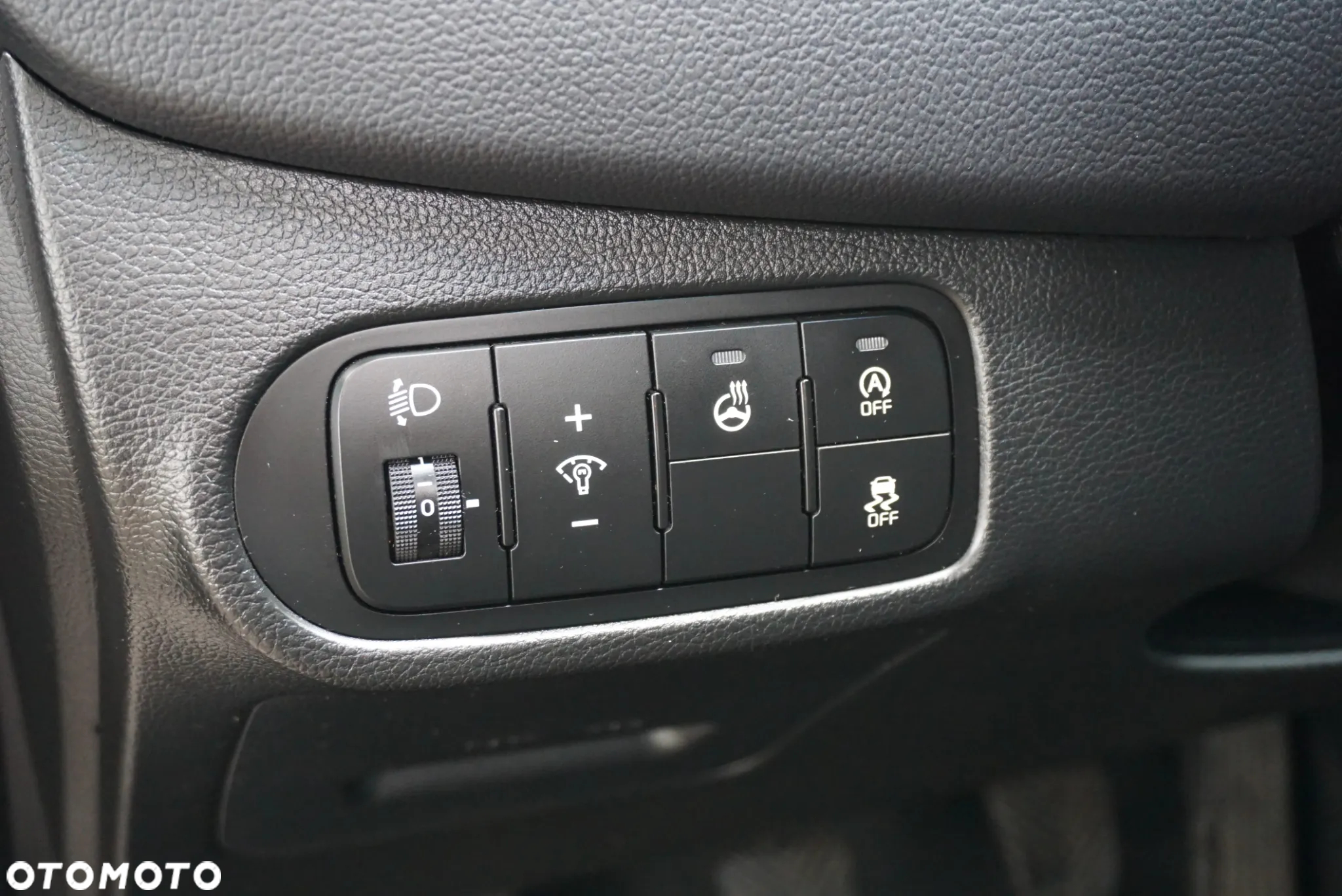 Kia Carens 1.7 CRDi 141 ISG Vision - 19