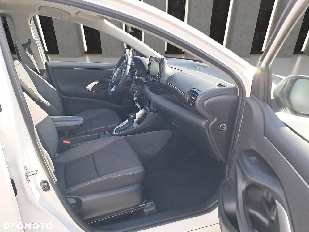 Toyota Yaris Hybrid 1.5 Comfort - 16