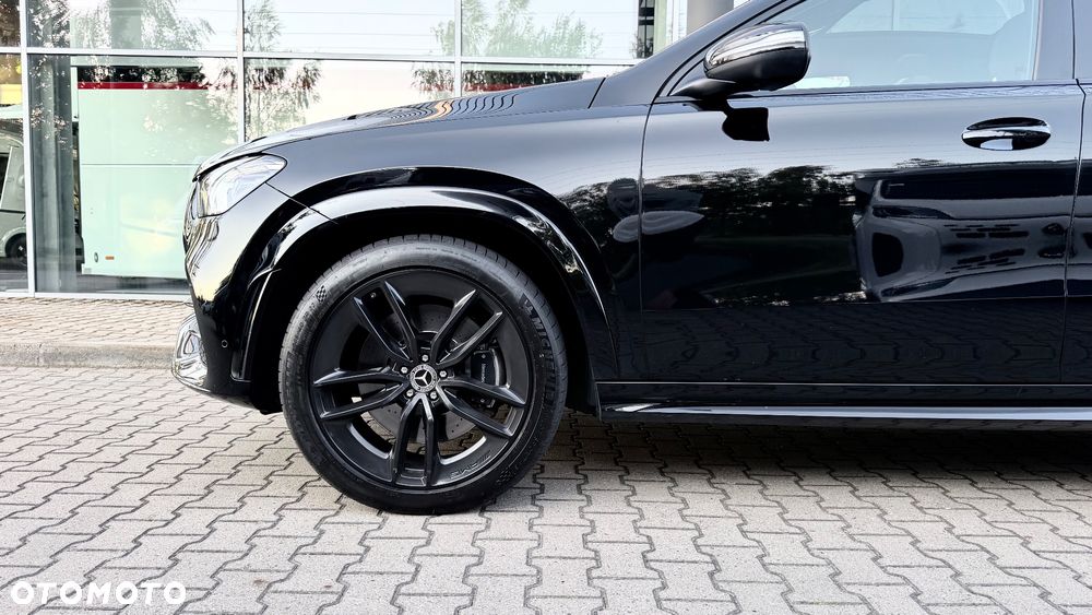 Mercedes-Benz GLE - 38