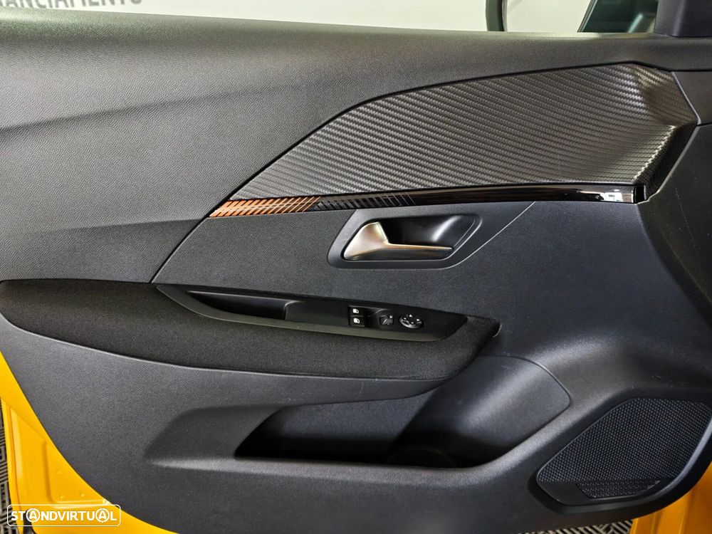 Peugeot 208 1.2 PureTech Active Pack - 16