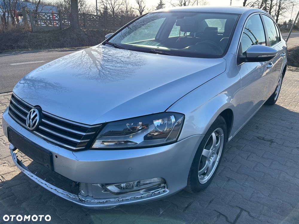 Volkswagen Passat - 5