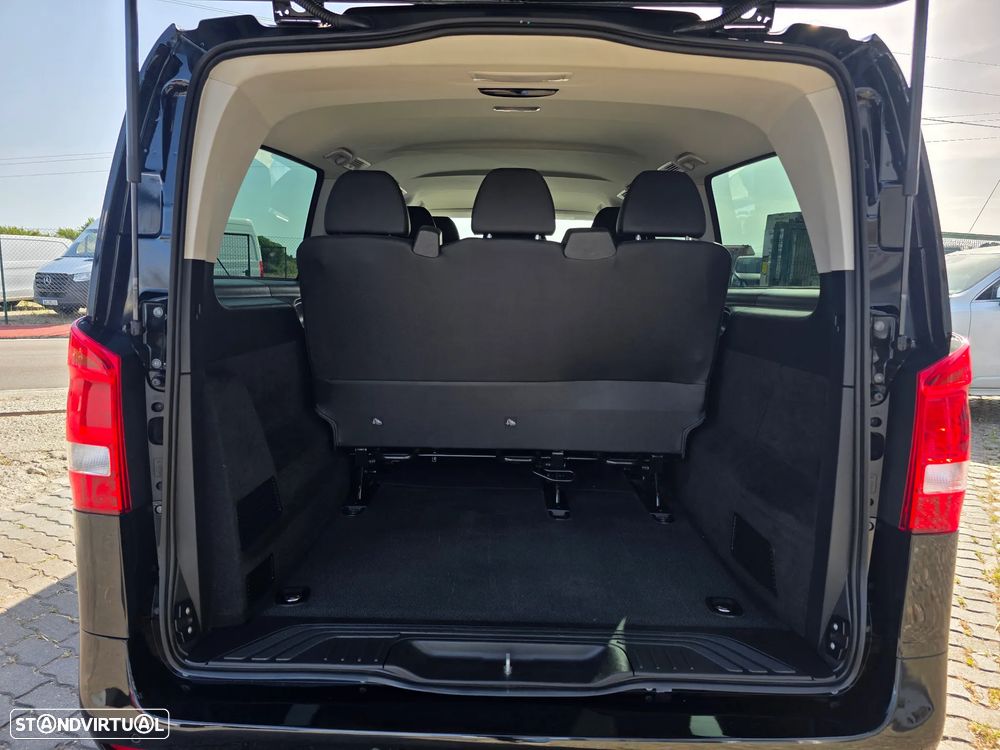 Mercedes-Benz Vito Tourer Extra-Longa Aut. PRO - 12