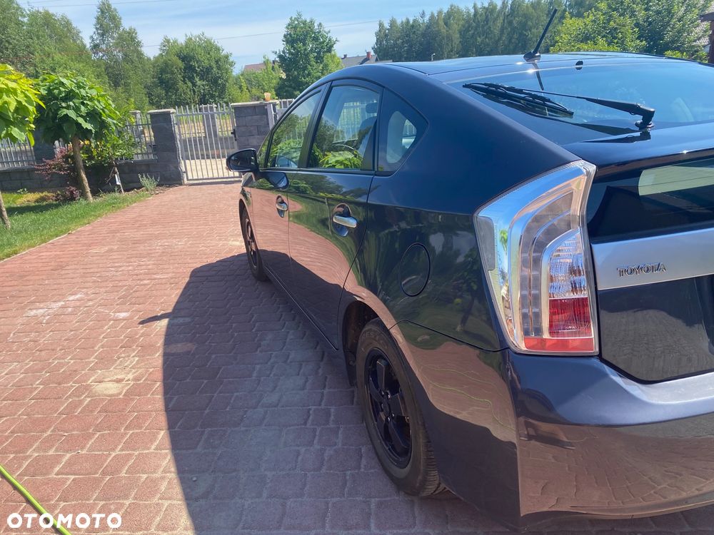 Toyota Prius 1.8 HSD Sol - 6