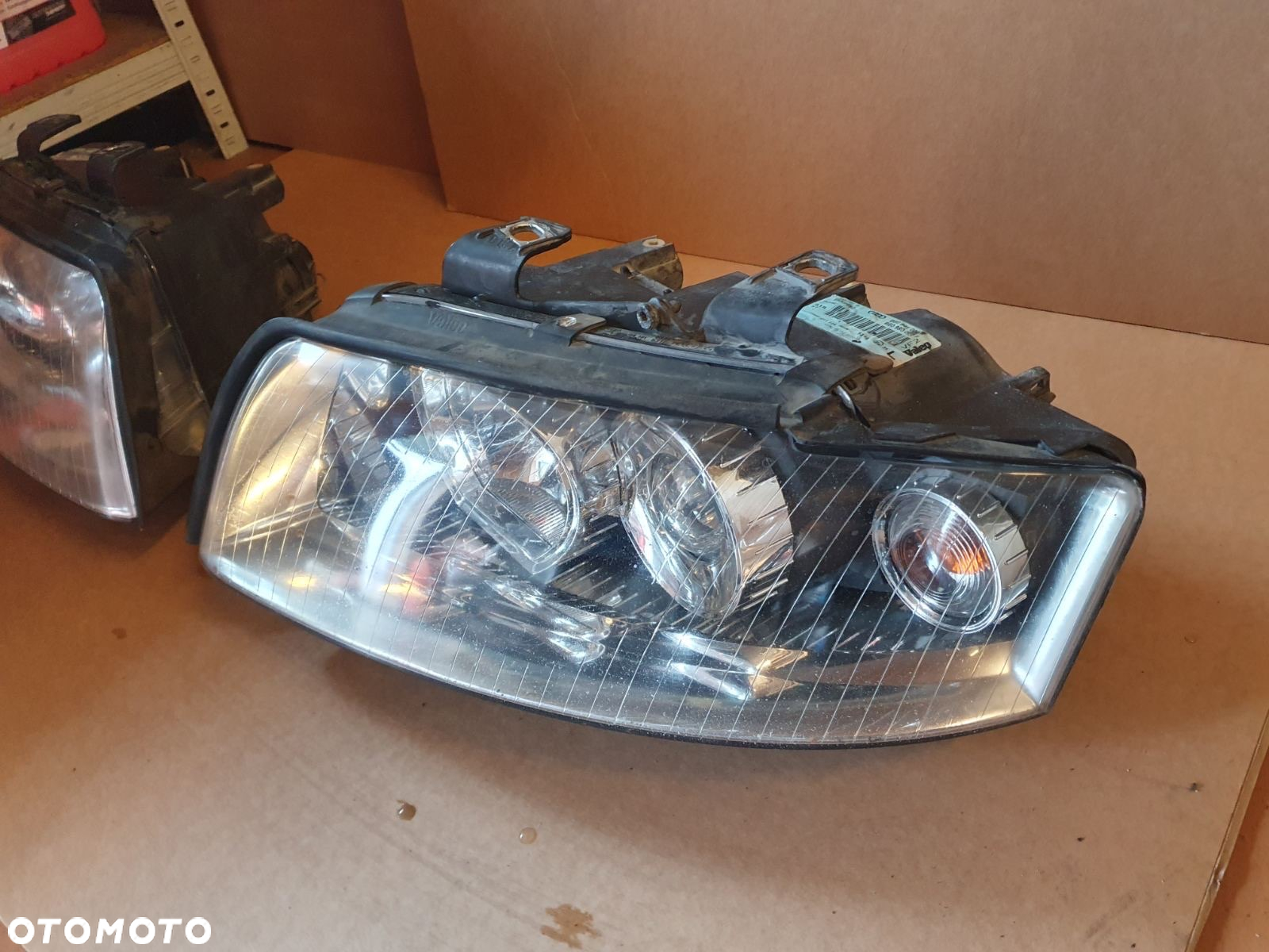 REFLEKTOR L/P AUDI A4 B6 EUROPA - 7