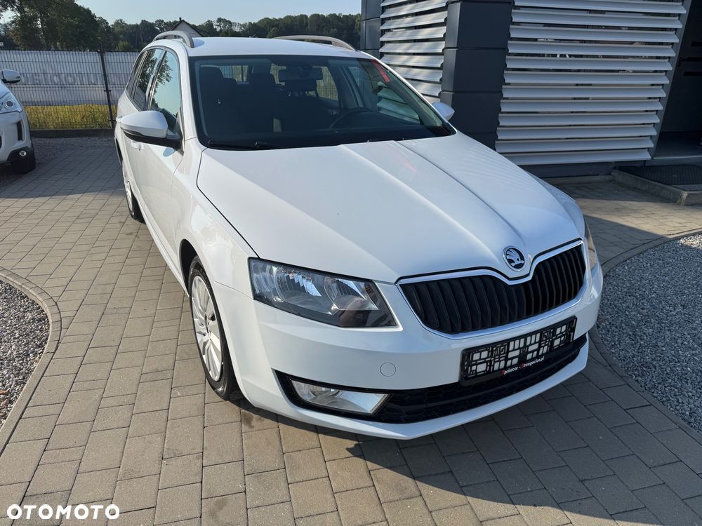 Skoda Octavia 1.6 TDI Solution - 2